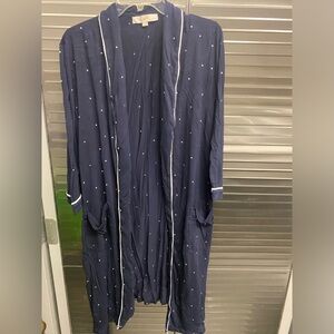 Navy robe never worn
